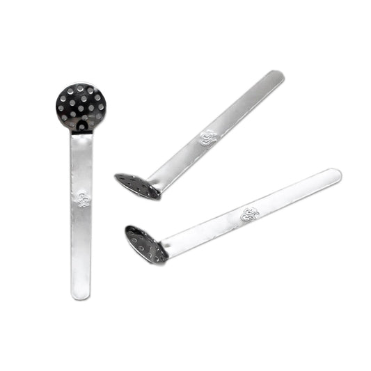 Einhängesiebe von der Marke Jelly Joker. In der Farbe silber, drei Stück, auf einem weißen Hintergrund.