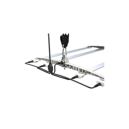 Netzteil mit Aufhängung von der Marke Secret Jardin Cosmorrow mit fünf Anschlüssen, befestigbar an der Decke, Karabinerhaken.